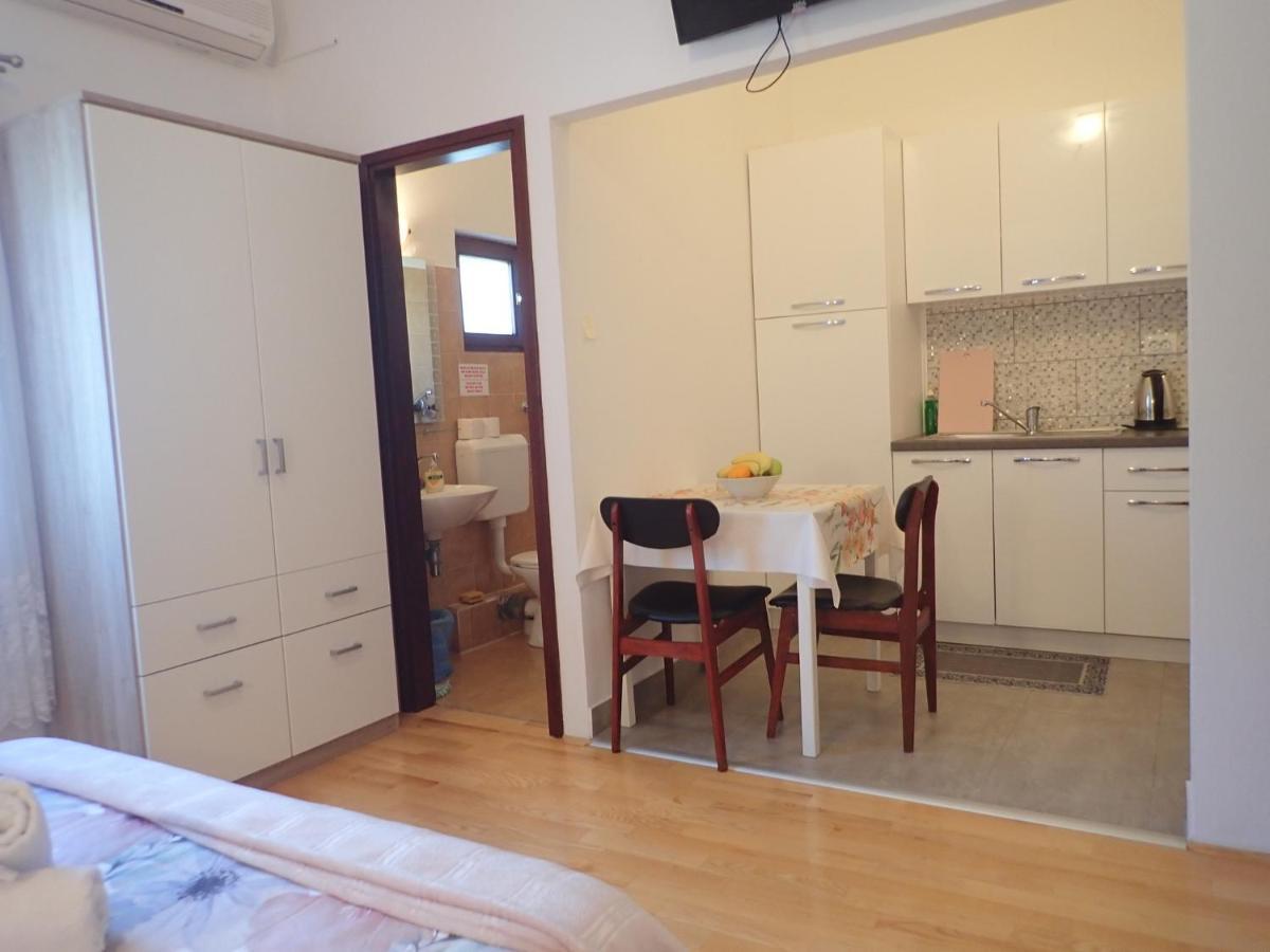 Apartmani Ivica & Boja Starigrad Paklenica Zewnętrze zdjęcie